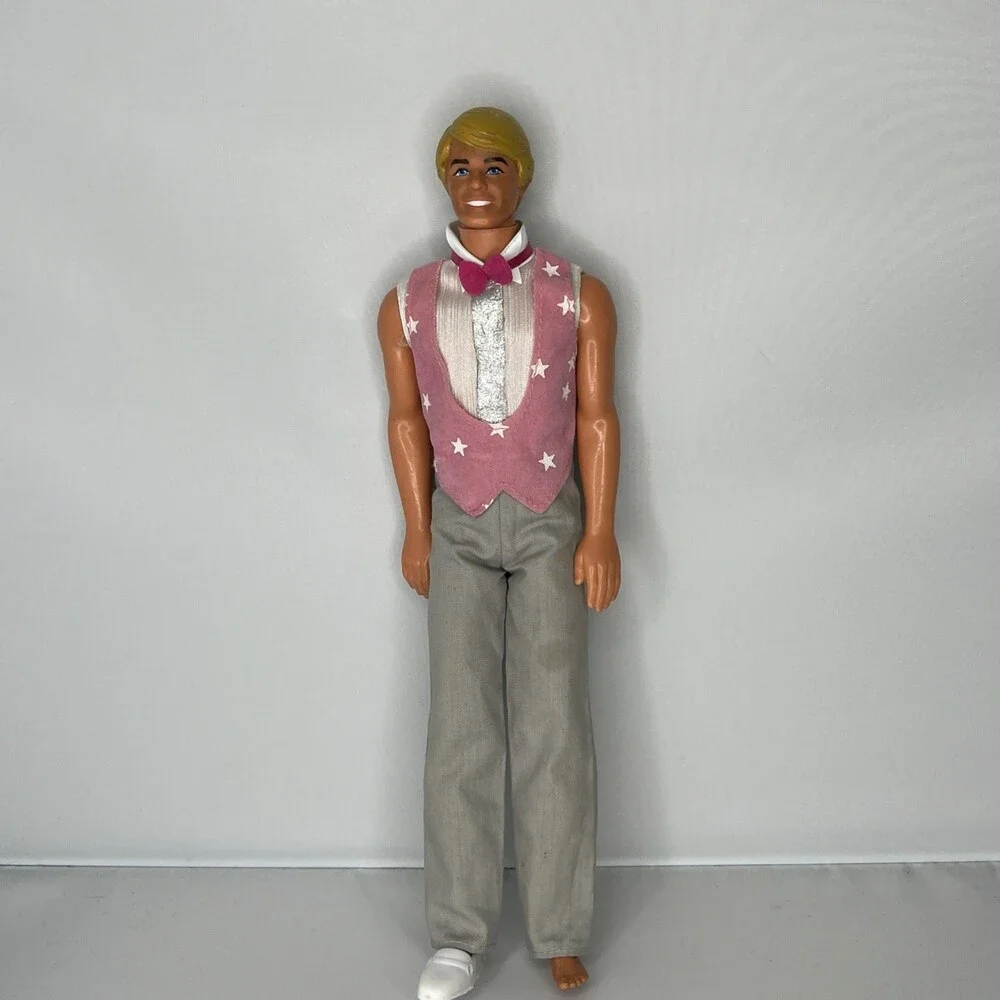 Vintage Barbie 1985 Dream Glow Superstar Ken Doll - AS IS - Missing a shoe